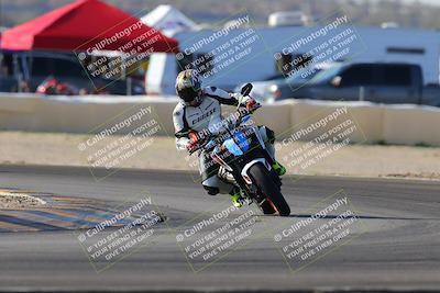 media/Dec-18-2022-SoCal Trackdays (Sun) [[8099a50955]]/Turn 2 (950am)/